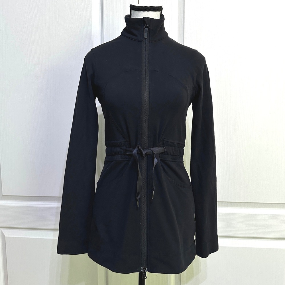Lululemon Cinched Waist Full Zip Jacket 6 Athleisure Minimalist Sporty Chic